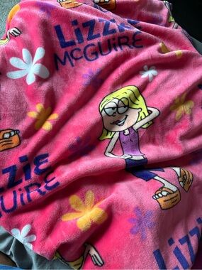 Disney Lizzie Mcguire Viral Blanket